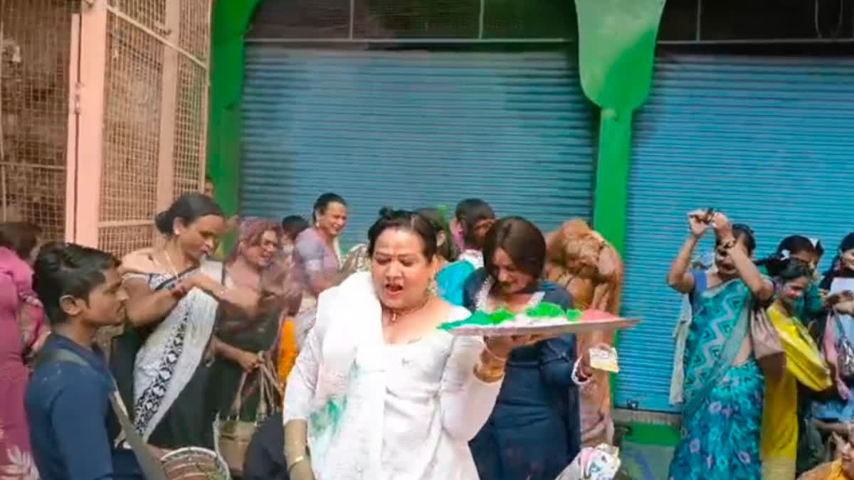 TRANSGENDERS HOLI CELEBRATION
