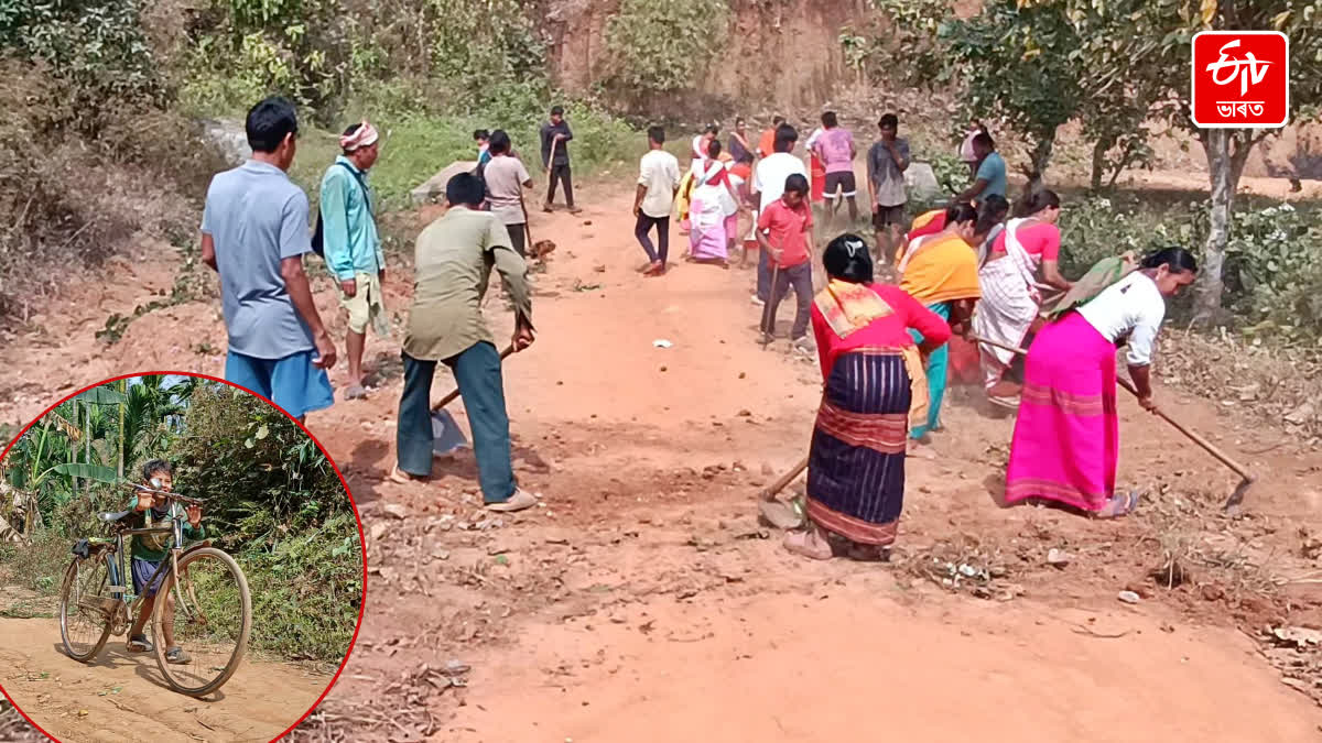 Public repaired damaged road at Khetri