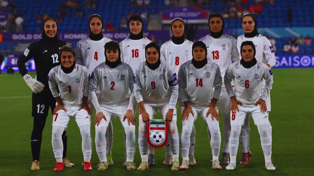 ਇਰਾਨੀ ਰਾਸ਼ਟਰੀ ਗੀਤ ਗਾਉਣ ਤੋਂ ਇਨਕਾਰ