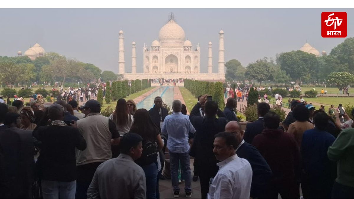 INDIANS STRANDED IN GULF