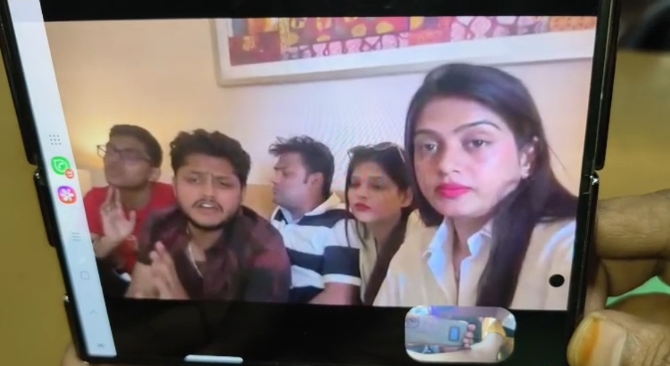 INDIANS STRANDED IN GULF