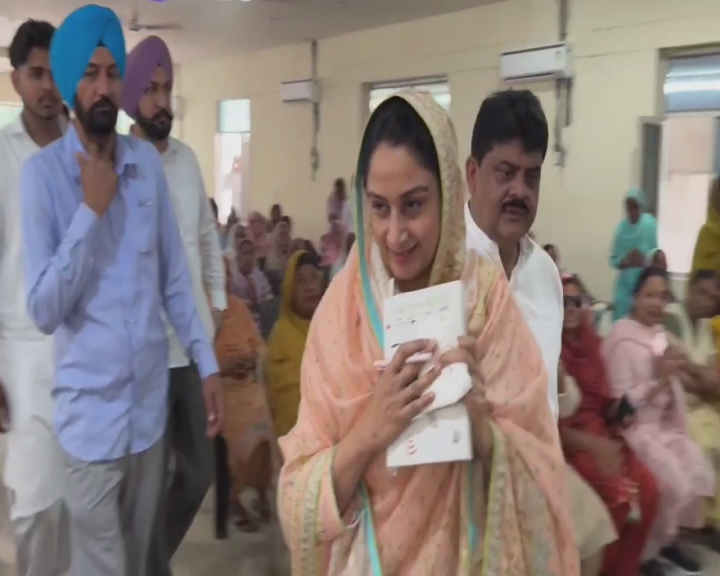 HARSIMRAT KAUR BADAL