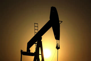 Middle East Conflict Energy Prices Surge after QatarEnergy Halts LNG Production and Tanker Disruptions