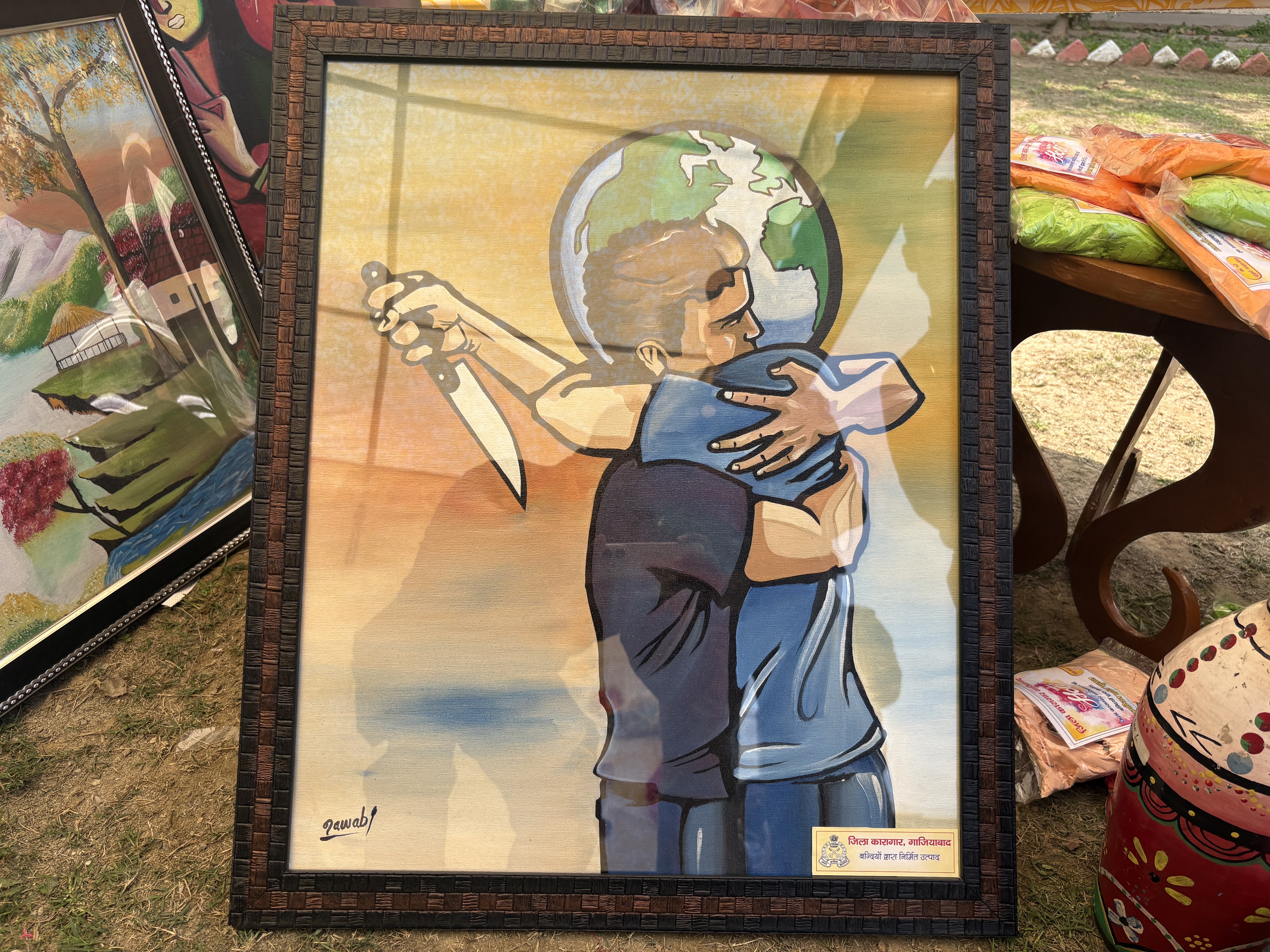 पेंटिंग्स को विभिन्न प्रदर्शनियों में किया जाता है प्रदर्शित