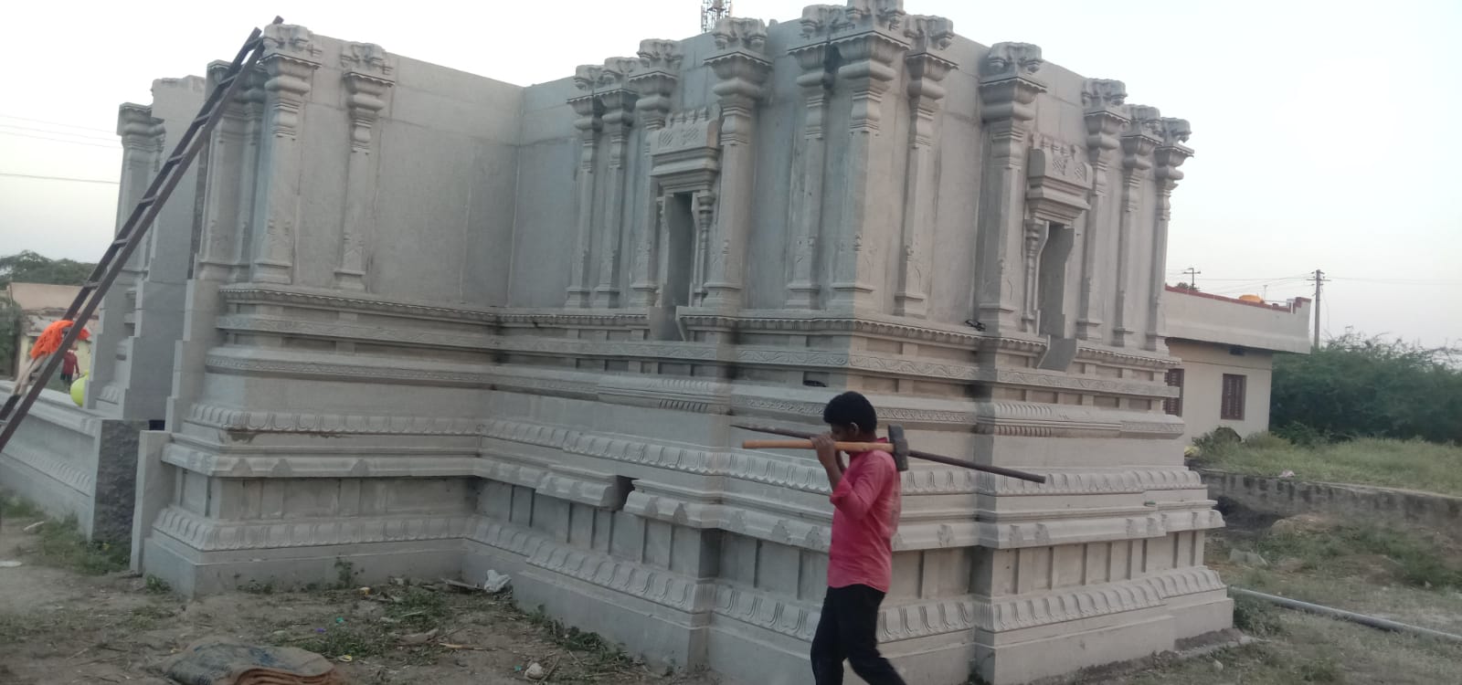 Women Donate Grihalakshmi Scheme