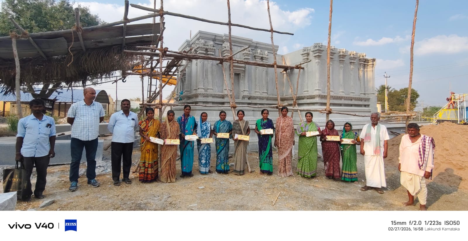 Women Donate Grihalakshmi Scheme