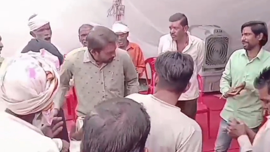 Bundeli Faag Sung on Holi