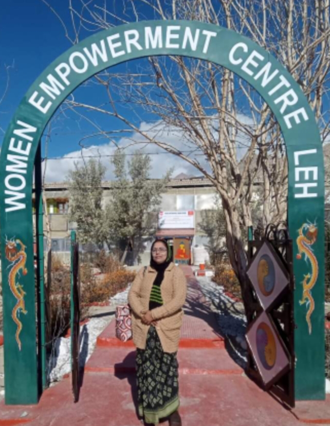 Sambalpur Woman weaver