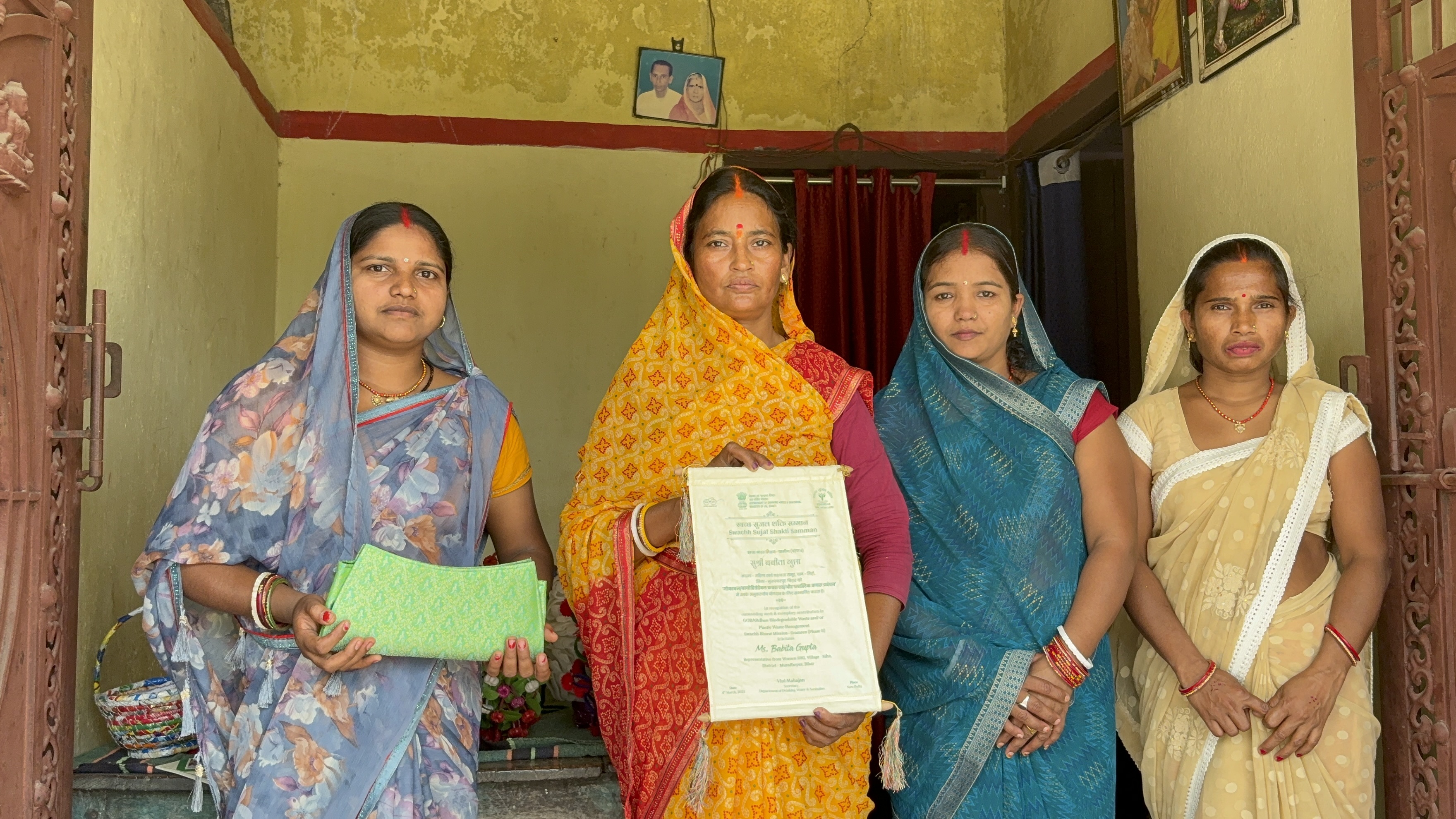 Muzaffarpur’s Babita Gupta Turns Waste Into Wealth, Creates Jobs For 1,000 Rural Women In Bihar