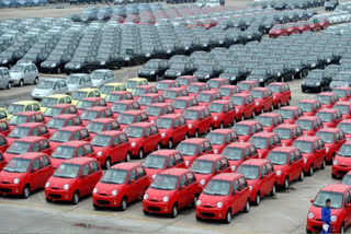AUTO INDUSTRY FEARS LOSS