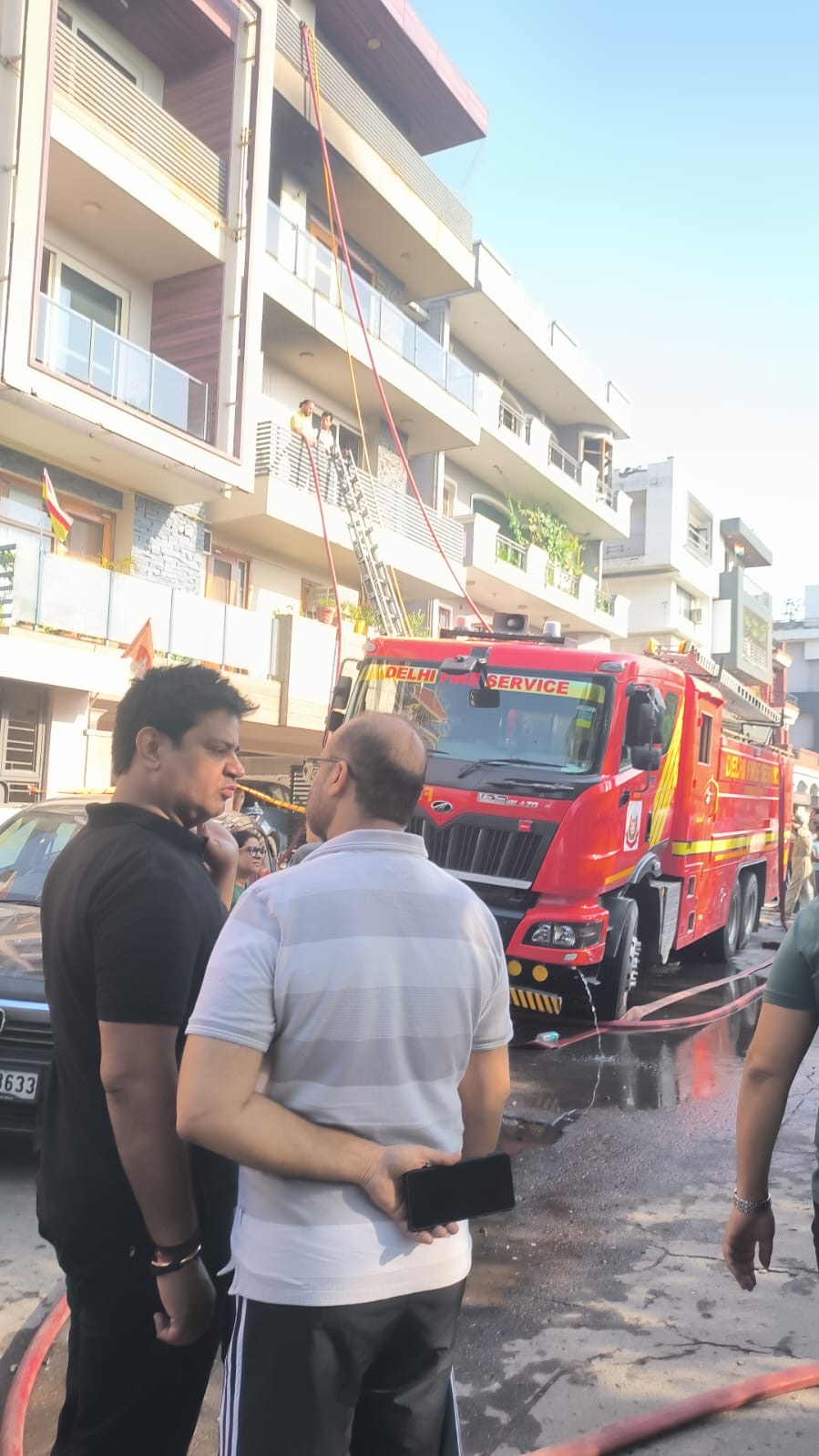 Massive Fire At Four Storey Building In Delhi Several Killed