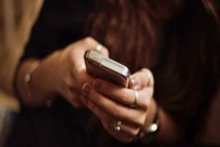 Woman duped by luring her with cheap suit on Instagram accused arrested from Nuh Haryana