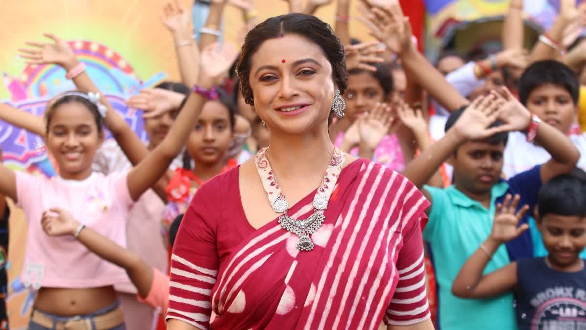 aparajita-ghosh-das-will-host-new-game-show-chanagiri