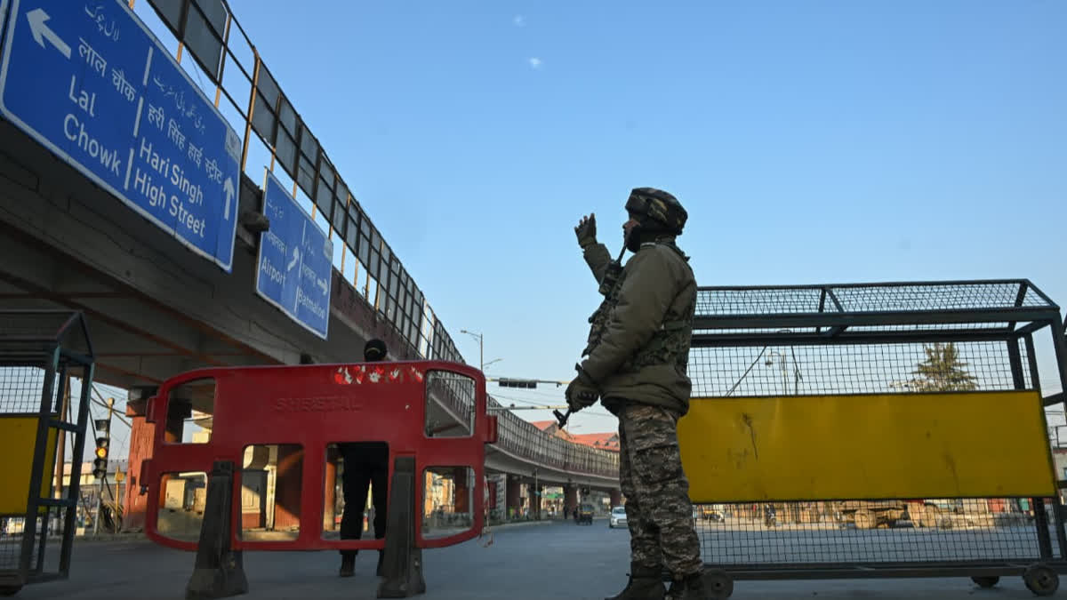 Raids Carried Out In 6 Kashmir Districts In Terror Related Case