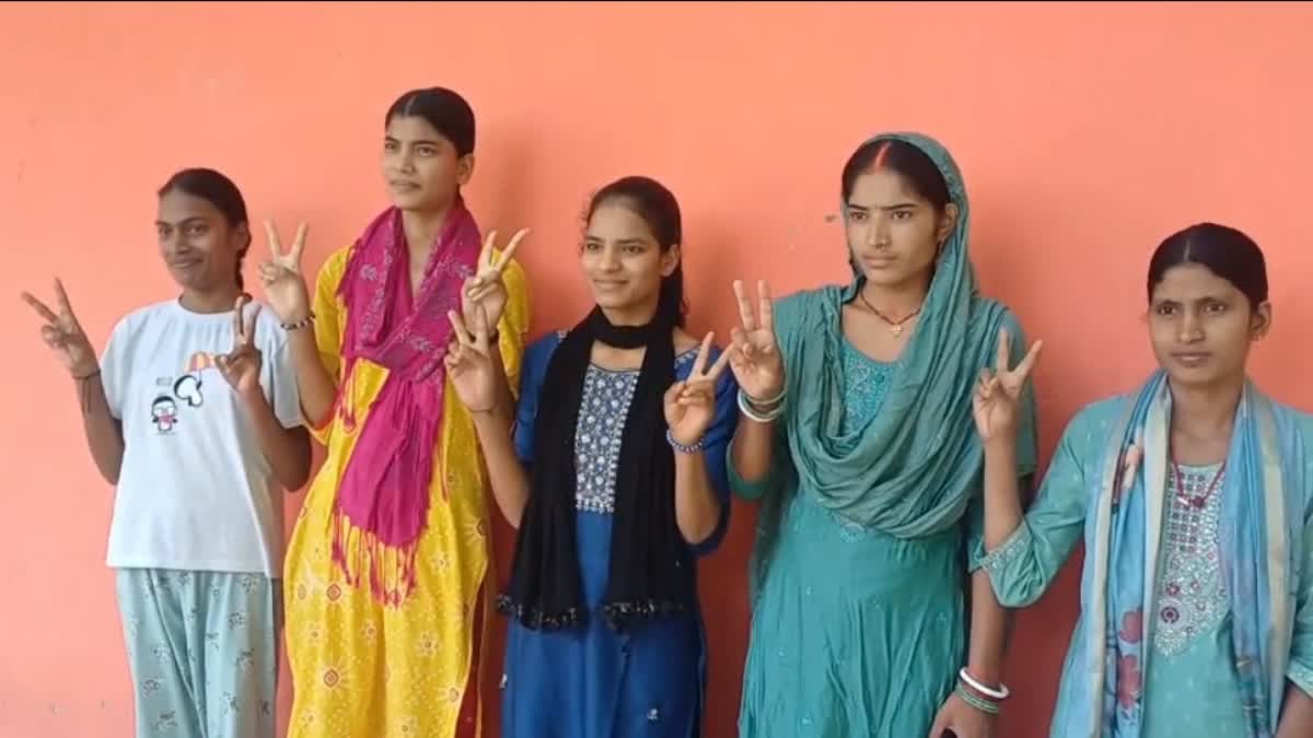 Five Daughters Selected As Police