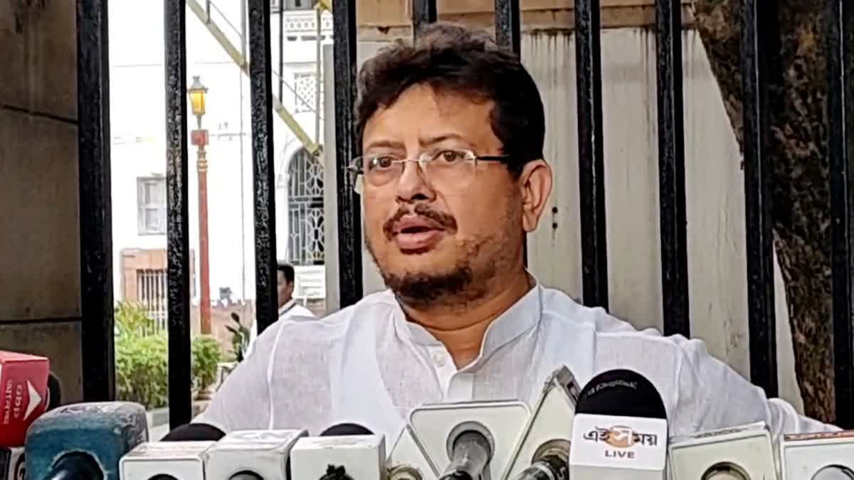 west bengal political rows mamata banerjee tmc party rebel mla Ritabrata Banerjee Urdu News