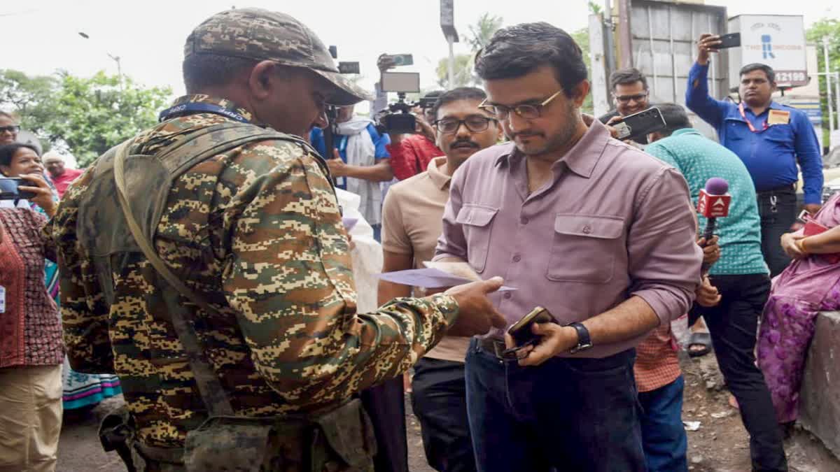 Security Reduced For Former Captain Sourav Ganguly