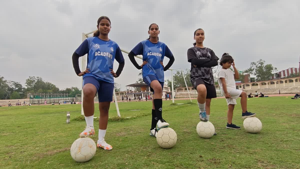 CHHATARPUR WOMEN FOOTBALL PLAYERS