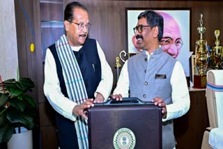 Jharkhand Finance Minister Radhakrishna Kishore with Chief Minister Hemant Soren.