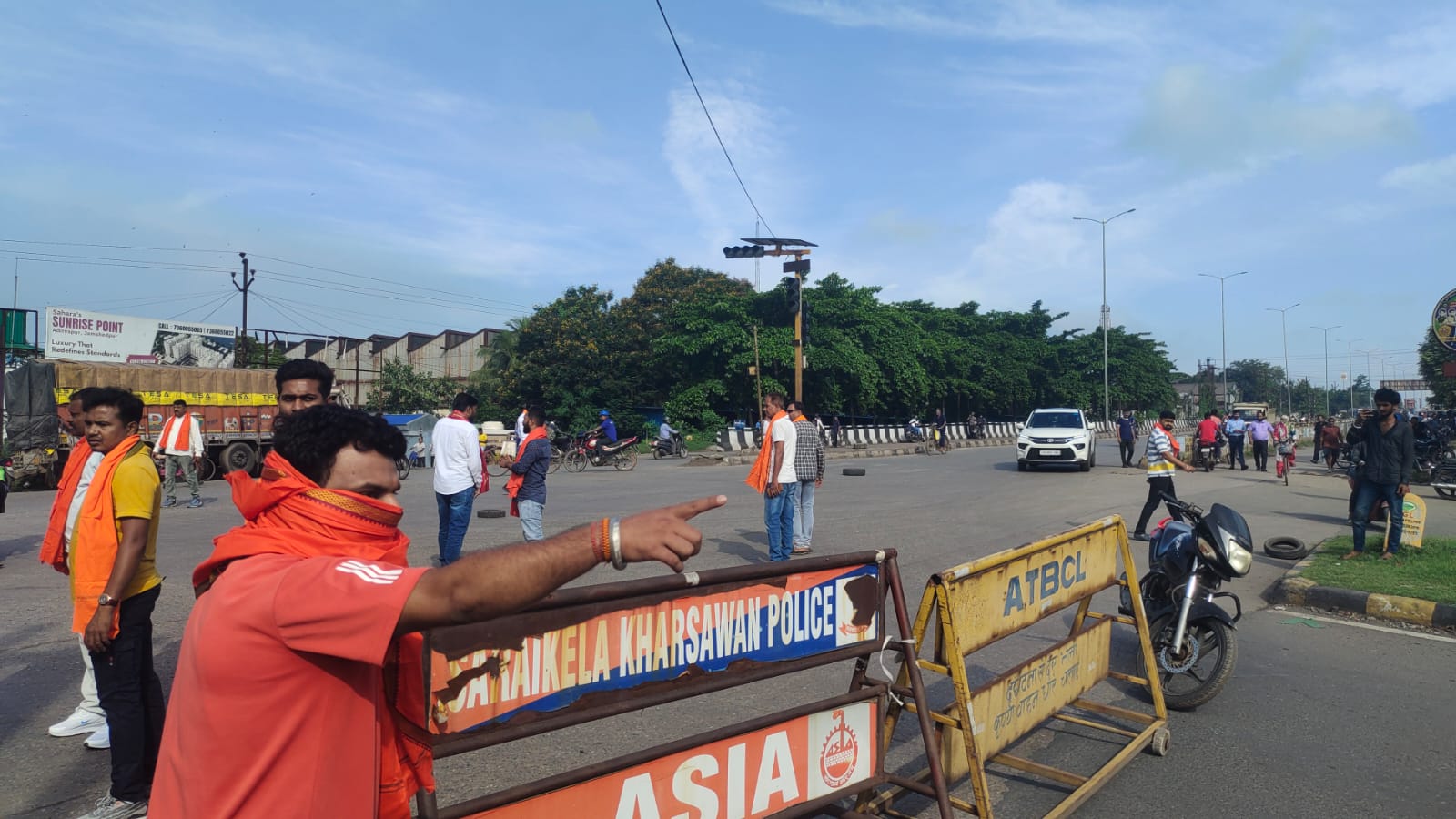 Adityapur Bandh BJP workers protest against Himanshu Singh murder