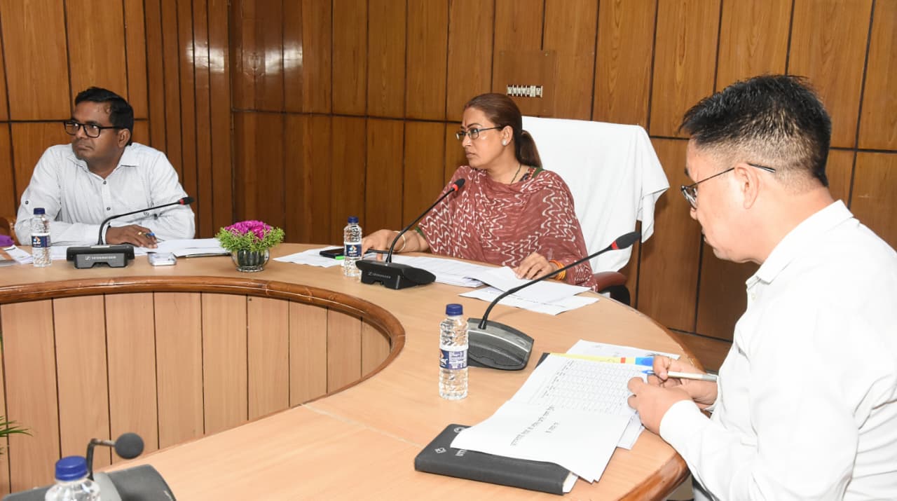 Cabinet Minister Rekha Arya