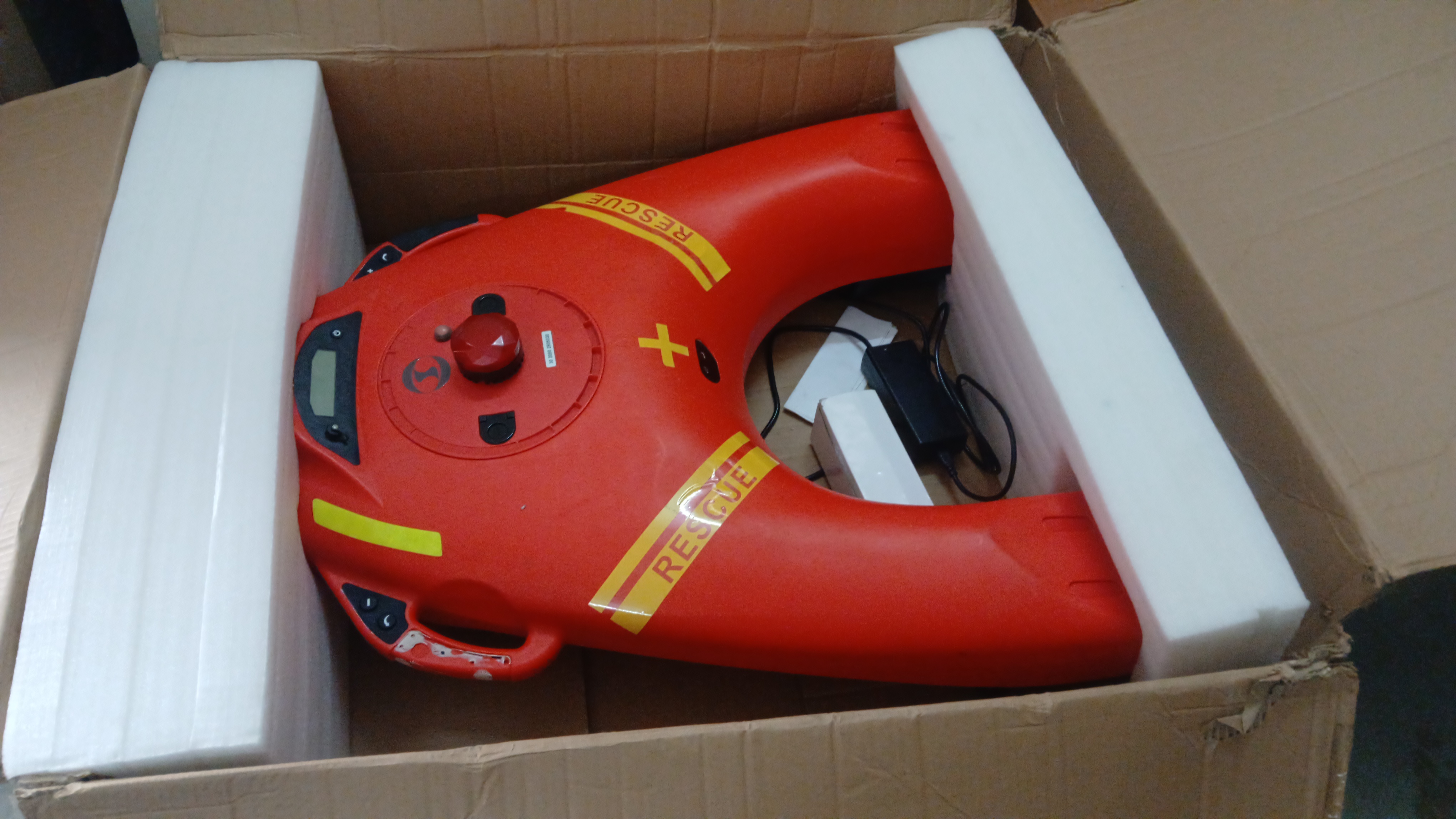 Remote-operated automatic boat