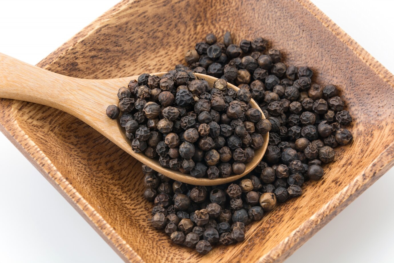 Health benefits of trikatu powder: dried ginger black pepper and long pepper benefits