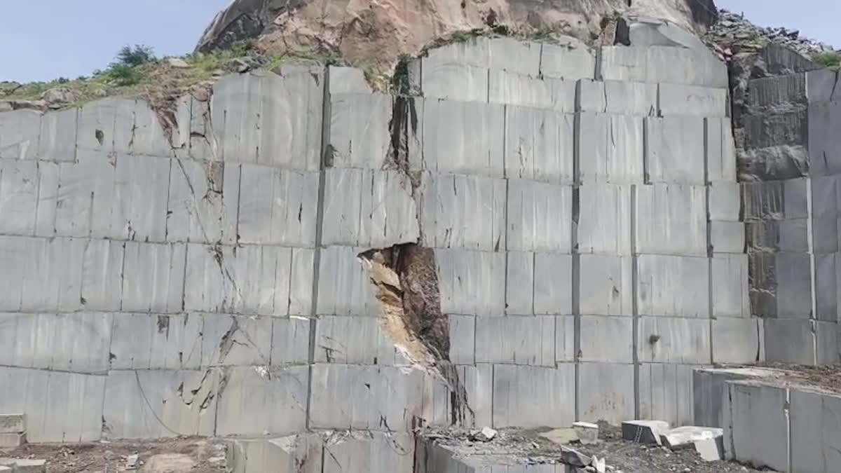 Odisha CM Announces Ex Gratia For 6 Workers From His State Killed In Granite Quarry Accident In Andhra Granite Quarry near Ballikurava in Bapatla district