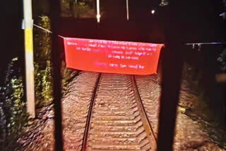 Naxalites put banner on railway track