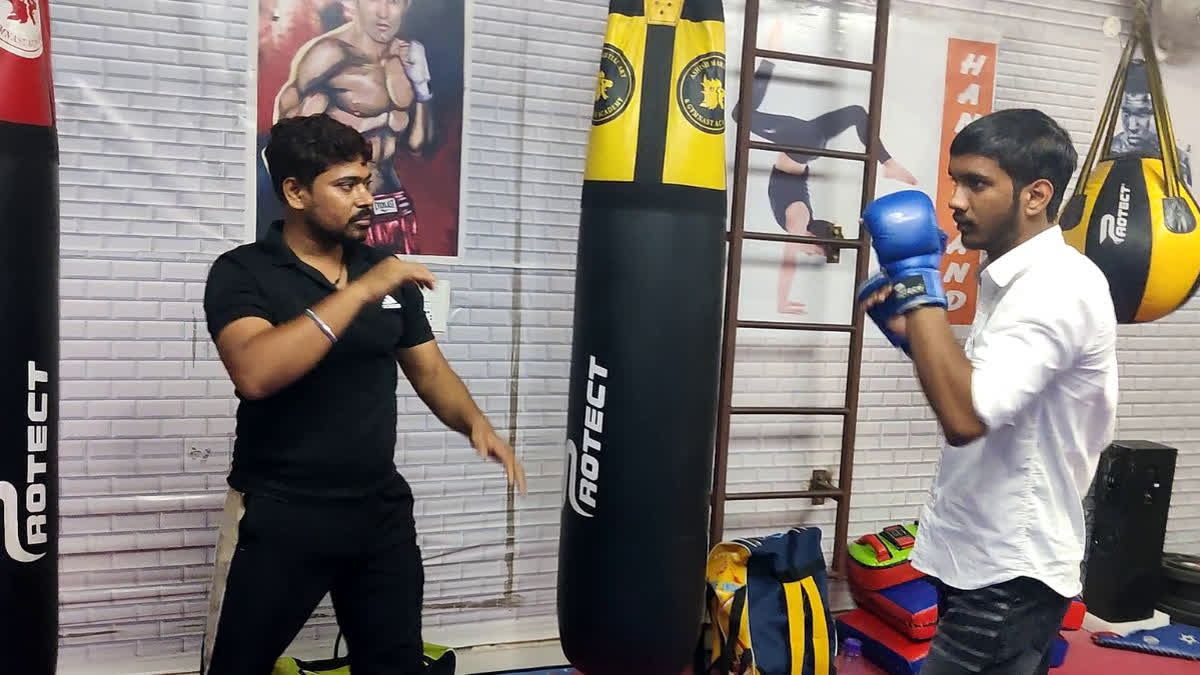 Faridabad Auto Driver’s Son Bags National MMA Medal, Seeks Support To Represent India Internationally