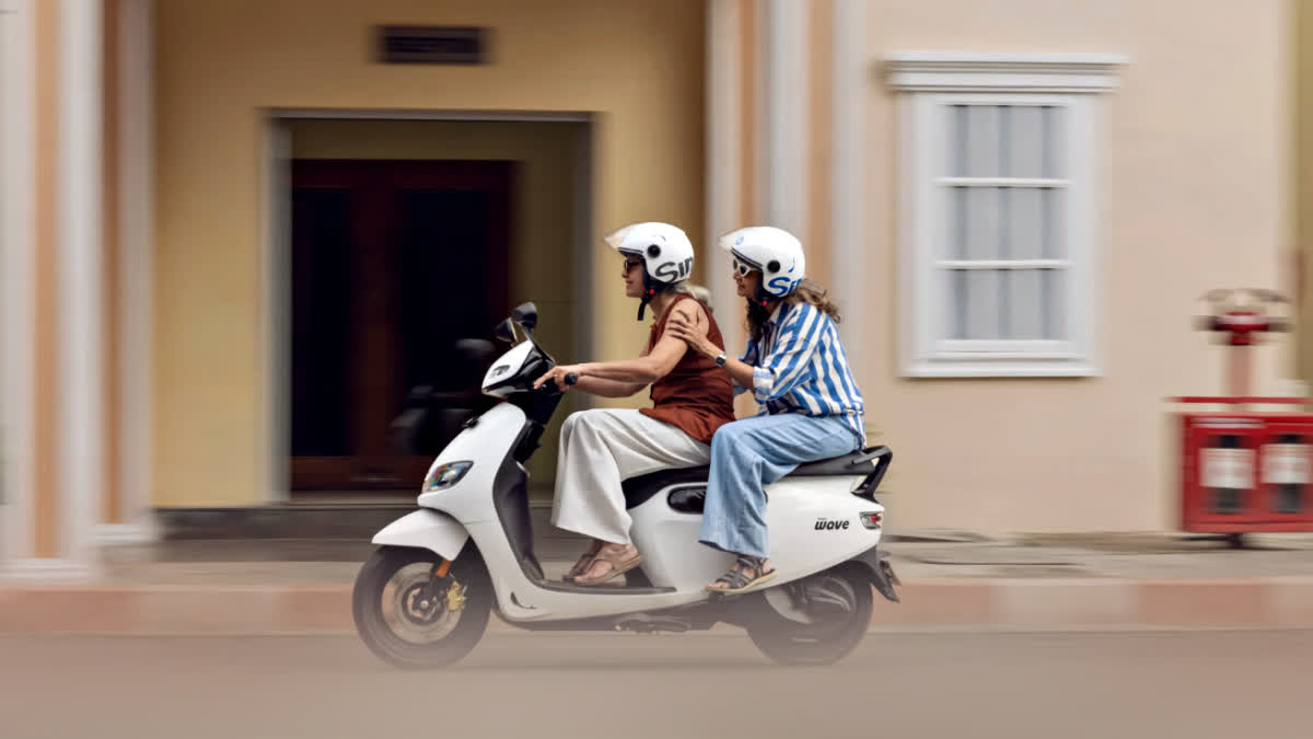SIMPLE WAVE PRICE  SIMPLE WAVE RANGE  SIMPLE WAVE 4 VARIANTS BATTERY  SIMPLE ENERGY BANGALORE EV
