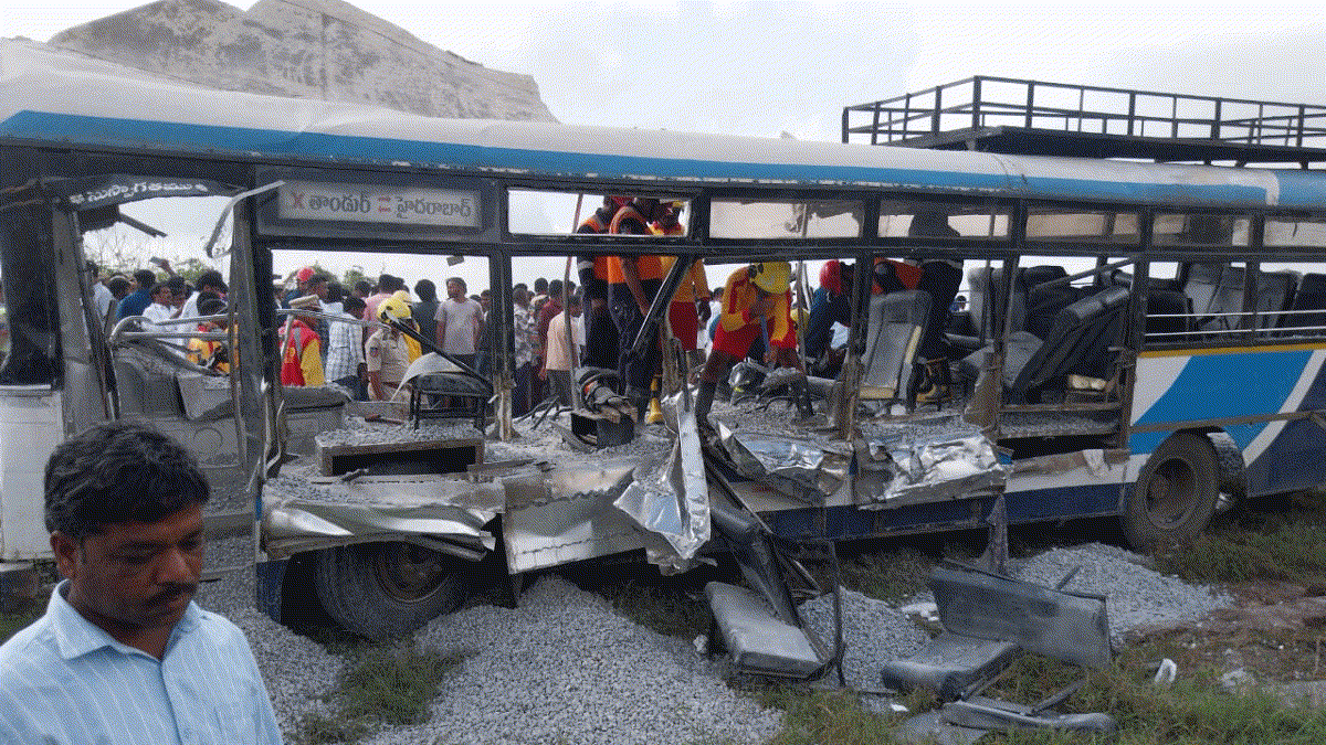 road accident in rangareddy