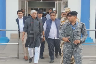 Minister Shekhawat at Jodhpur Airport