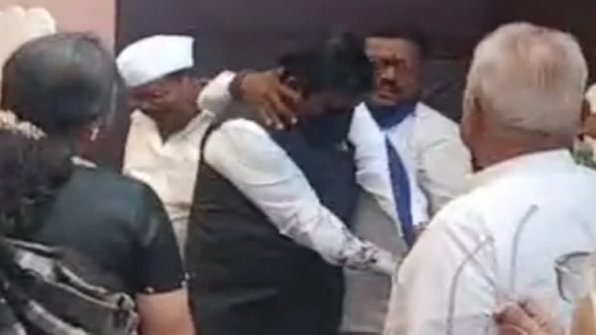 Black Ink Thrown on Working President Vinod Kulkarni