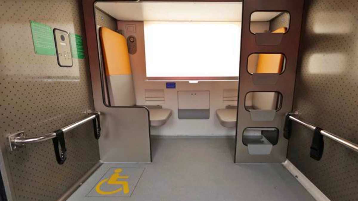 Vande Bharat Sleeper Train Automatic doors stunning design of coach with CCTV cameras