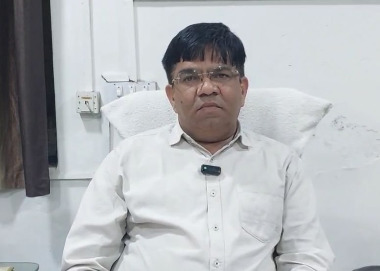 ડૉ. શરદ ત્રિવેદી - જિલ્લા પ્રાથમિક શિક્ષણાધિકારી)