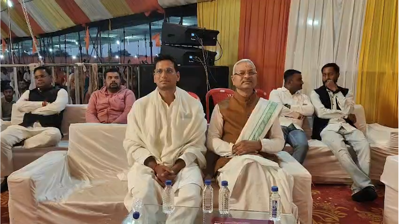 Devendra yadav On Bageshwar Baba