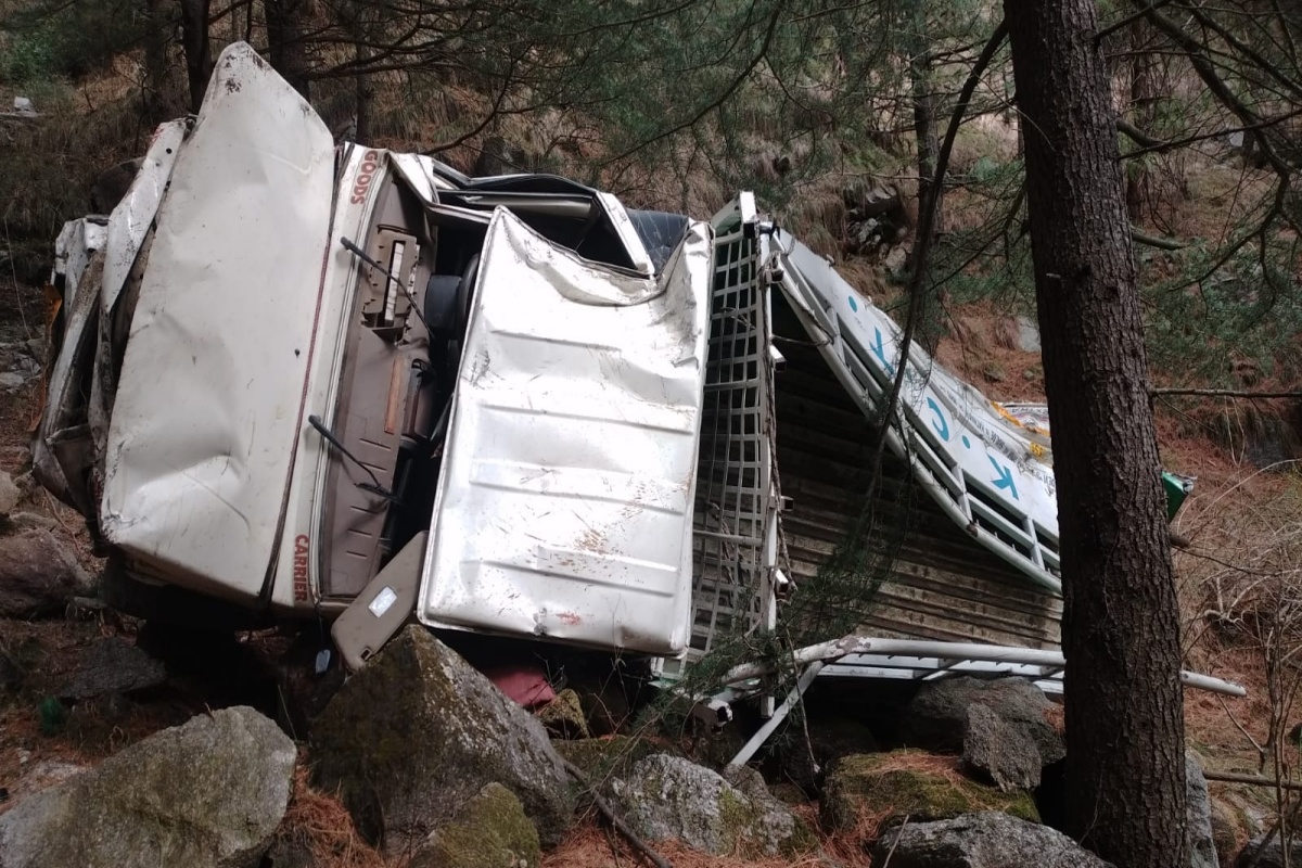 Nihri pickup accident