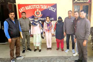 दो महिला ड्रग्स तस्कर गिरफ्तार