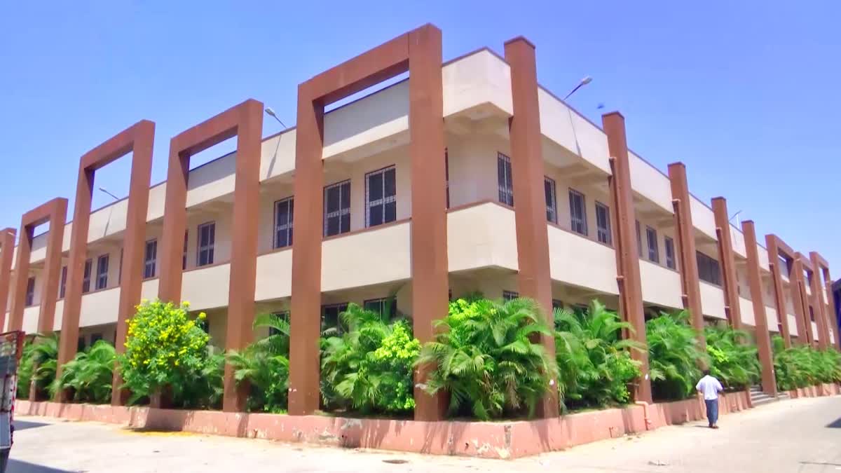 Government Buildings