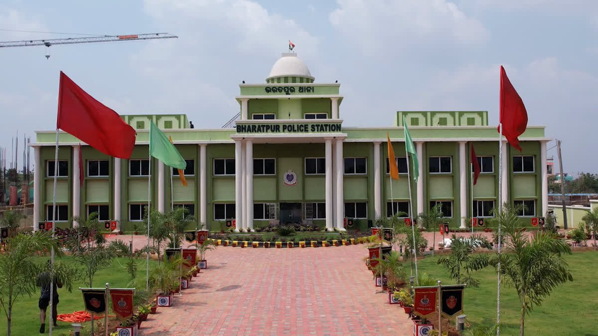 Murder in the capital, Man stabs wife to death