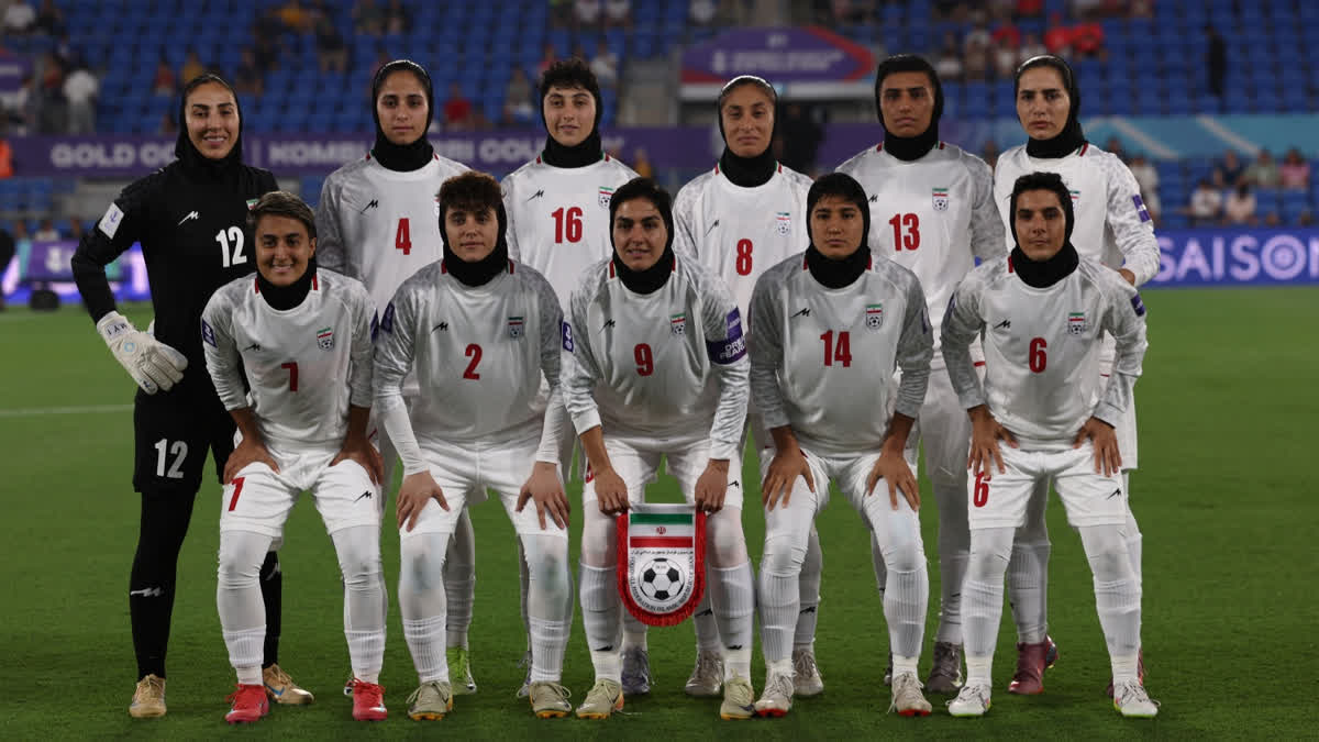 asian cup 2026 iran womens football team refused to sing national anthem in protest amidst israel iran war Urdu News