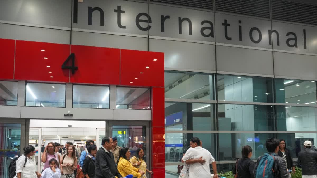 Helpline Control Room for Stranded Indians