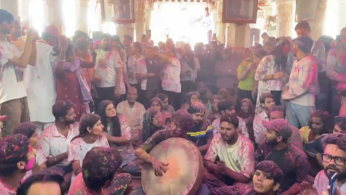Holi in Jagdish Temple in Udaipur