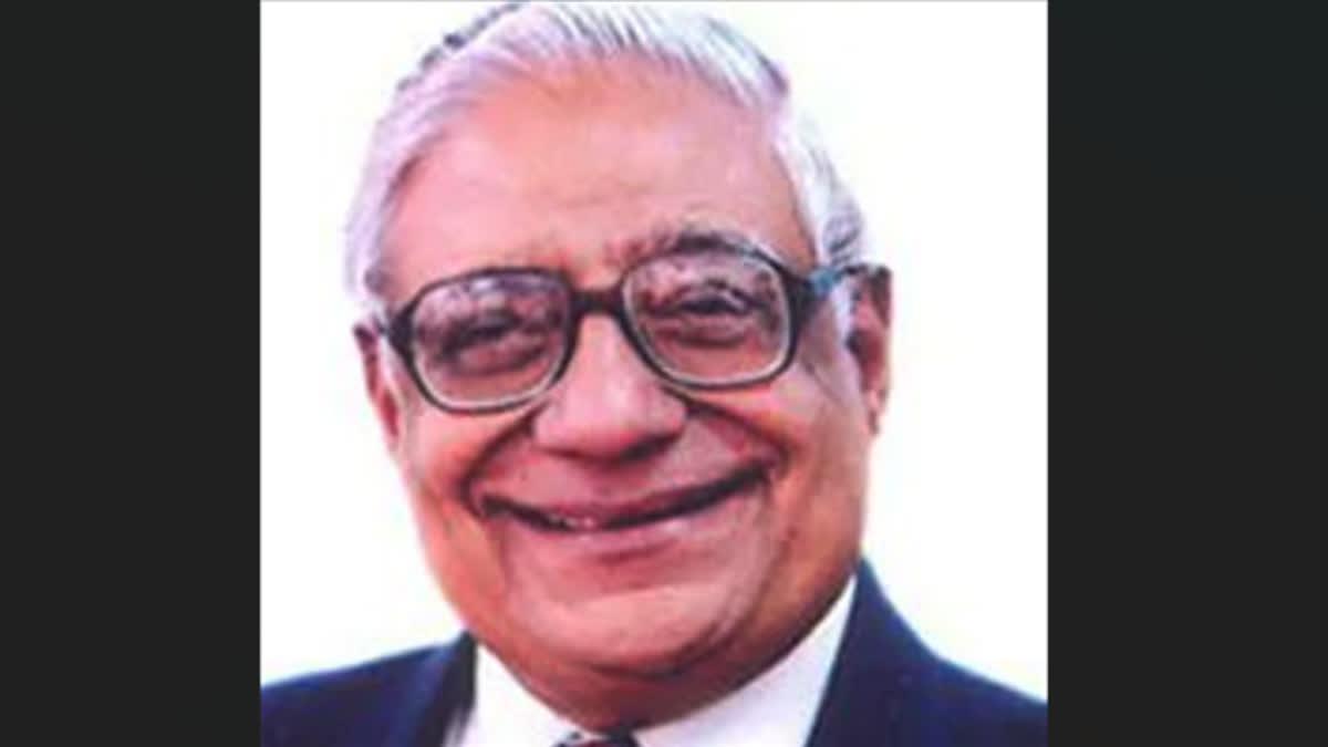 Eminent journalist HK Dua