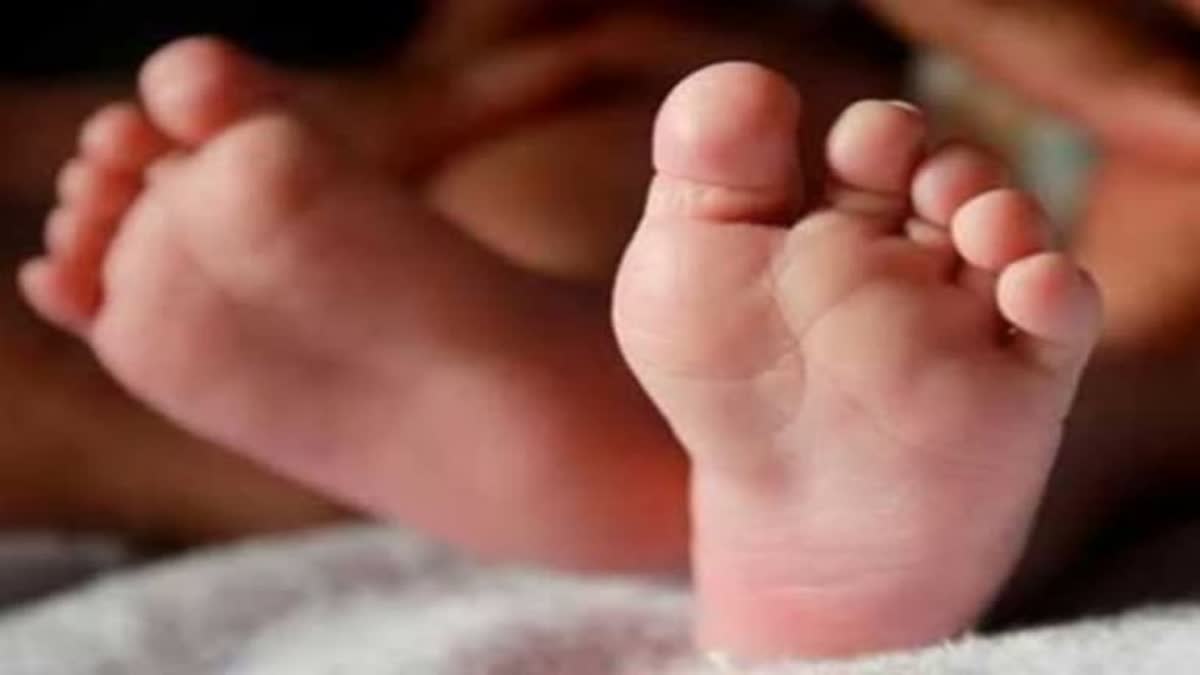 4 Years Baby Dies After Swallowing Balloon