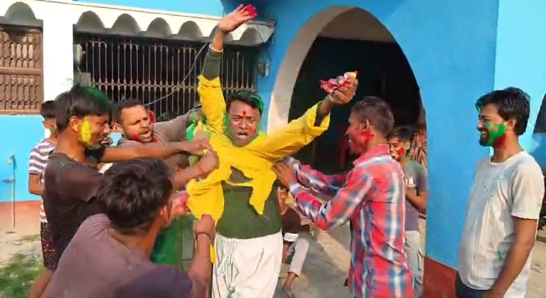 Live holi celebration