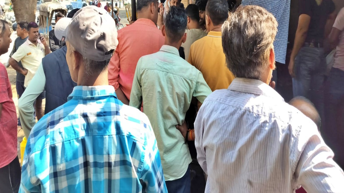 Live holi celebration