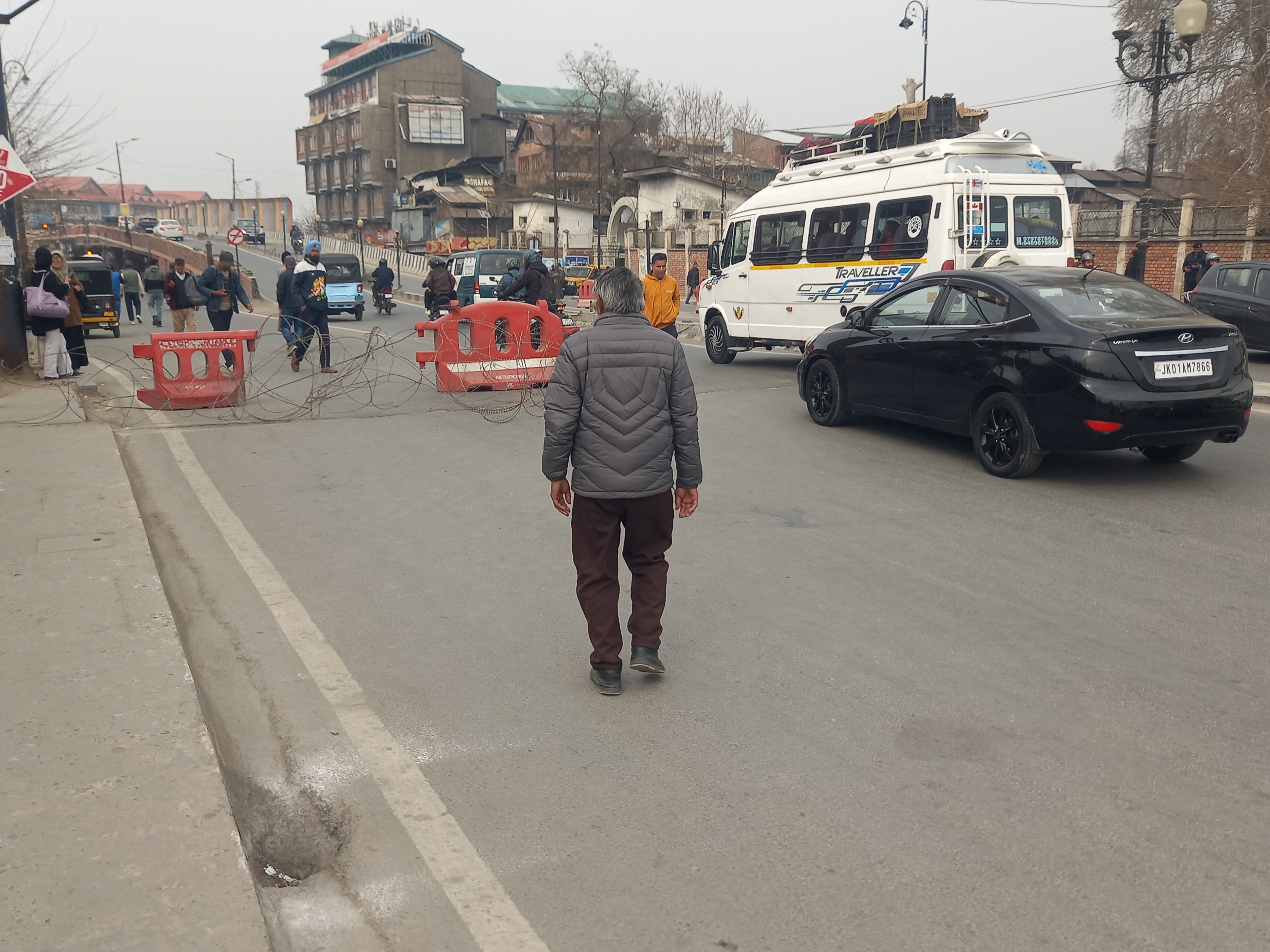 Restrictions Continue in Kashmir After Khamenei's Assassination in Israel US Attack