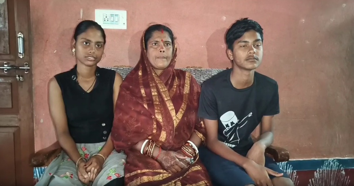 middle-east-conflict-1000-workers-from-kendrapara-stranded-family-worried-about-safe-return